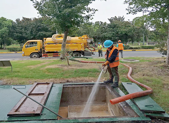 汇川化油池清理